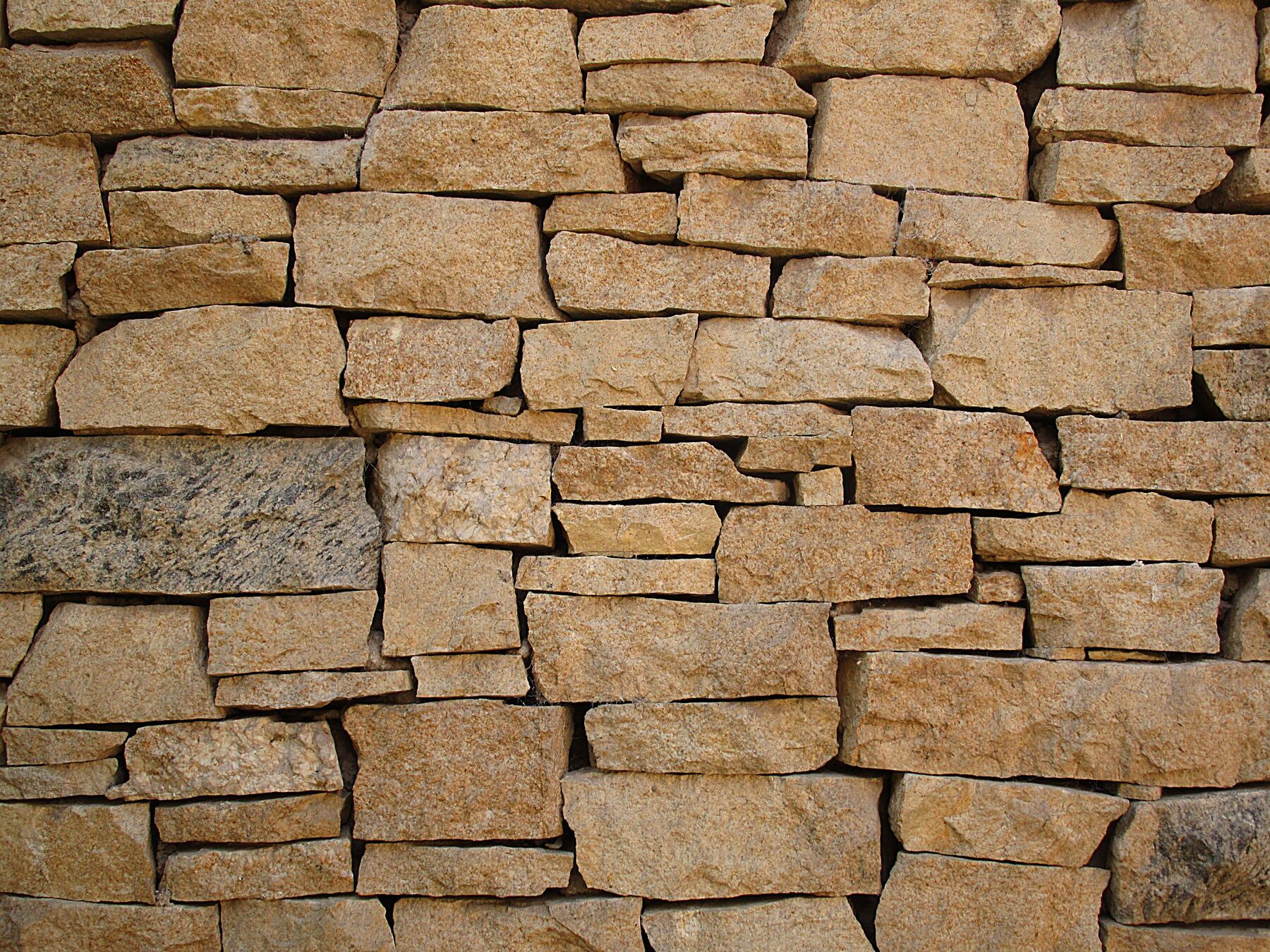 Mura upp en stenmur